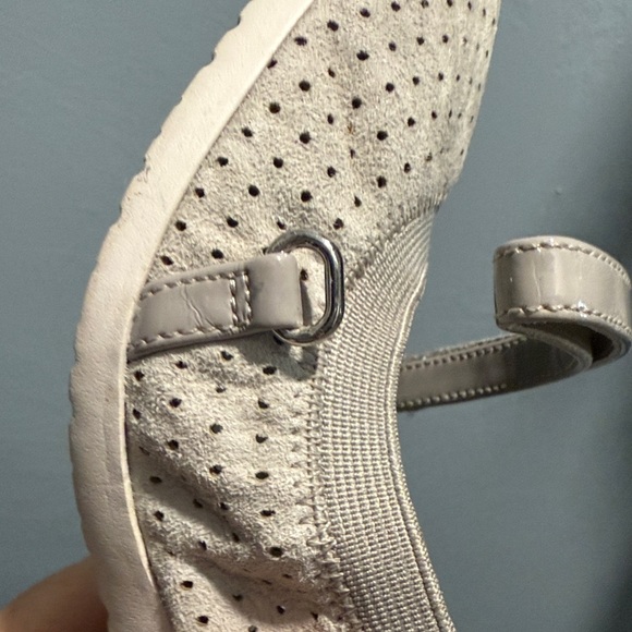Women’s Cole Haan shoes size 8.5 - Picture 6 of 7